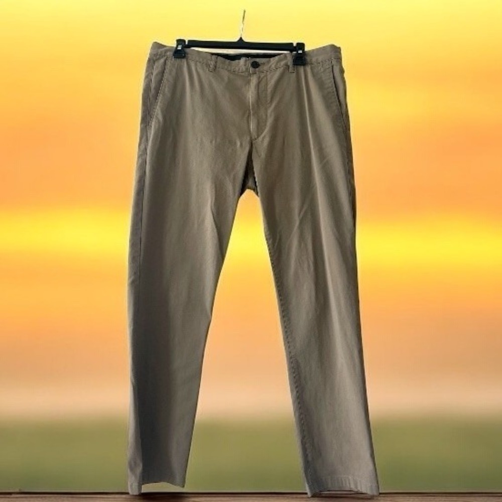 THEORY Zaine Witten Chino Slim Fit Pants Men's Size 34x30 Khacki Preppy Work Tan